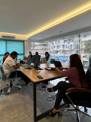 New-Roots-Nasik-Clinic-12